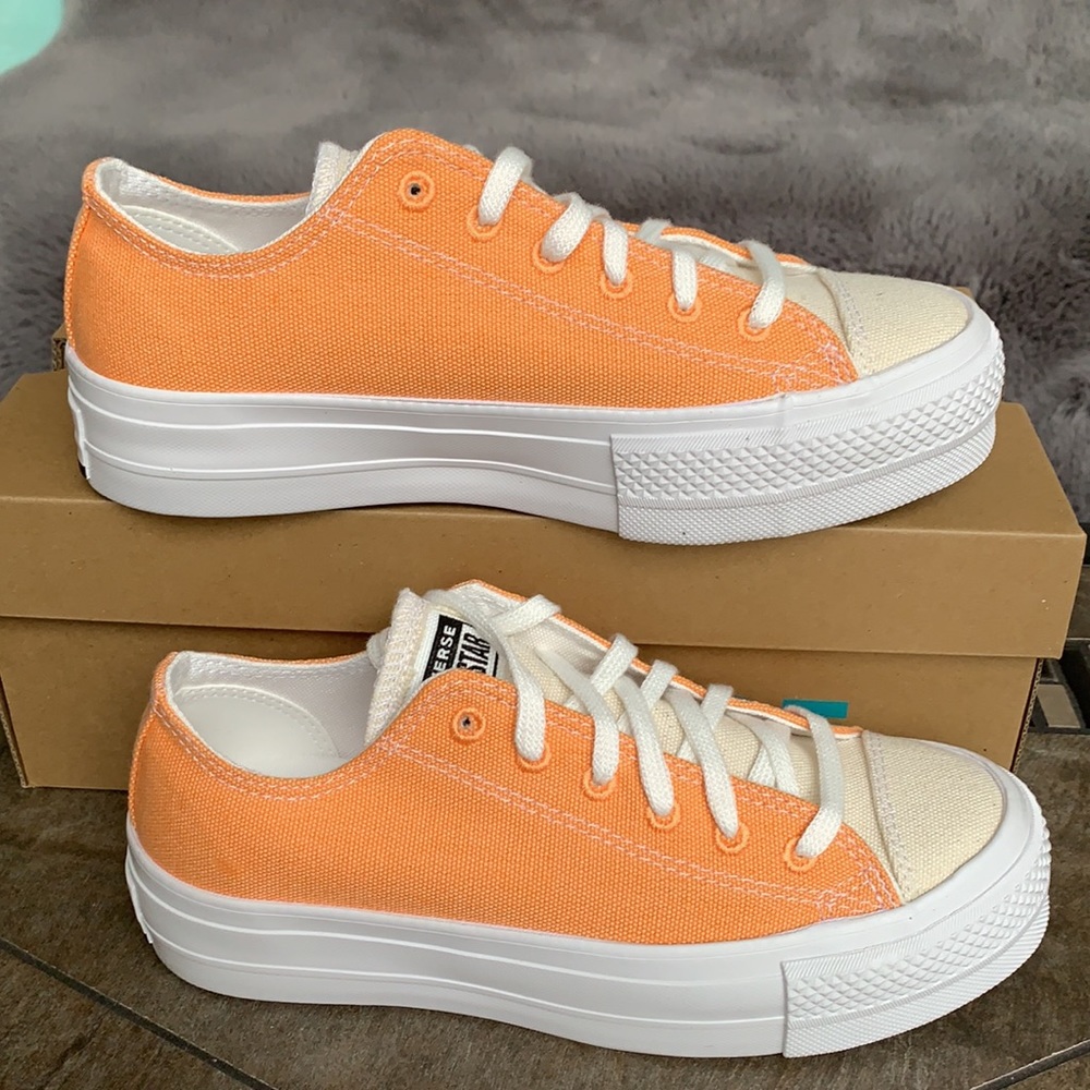 CONVERSE CTAS LIFT OX FUEL ORANGE/WHITE WMNS - Picture 3 of 15